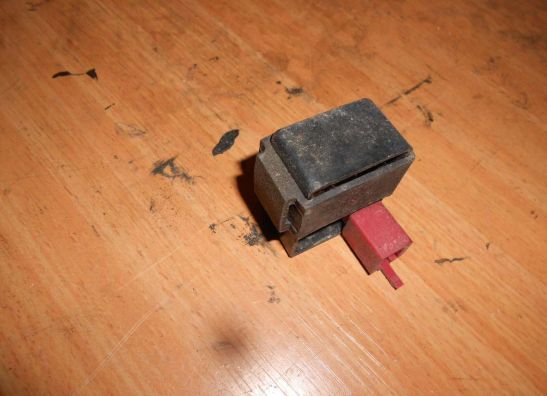 Relay Kawasaki ZXR 400