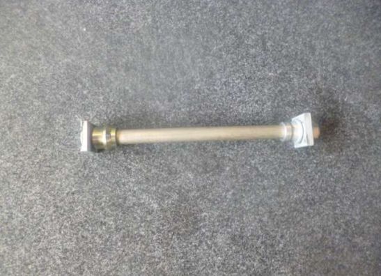 Rear axle Triumph Tiger 1050
