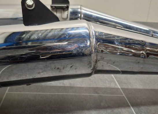 Uitlaat Triumph Trident 900