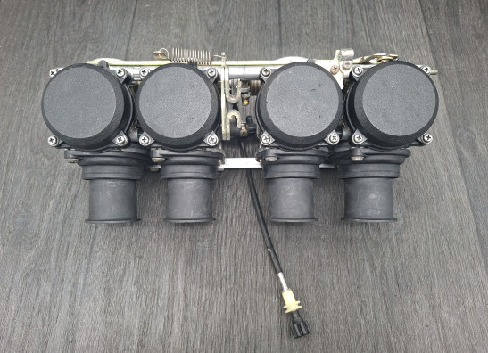 Carburateurset Yamaha FZR 600