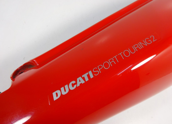 Rechter achterkant Ducati ST2