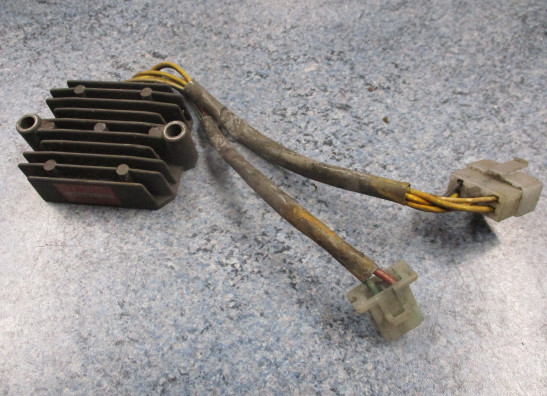 Spanningsregelaar Honda CBX 550 F2