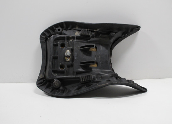 Zadel Suzuki TL 1000