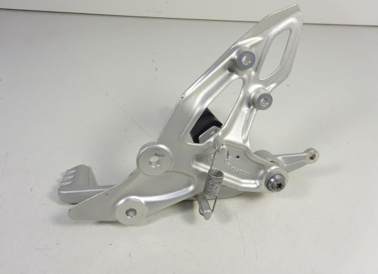 Fussrastetrager vorne rechts BMW R 1200 R