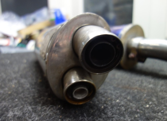 Uitlaat Aprilia RSV 1000