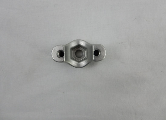 Steer Moto Guzzi California EV