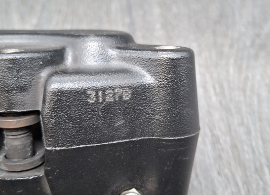 Remklauw rechts voor Harley Davidson FXDF Fat Bob