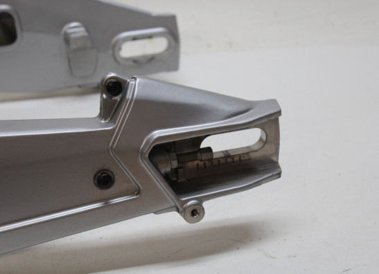 Achterbrug Aprilia RS 660