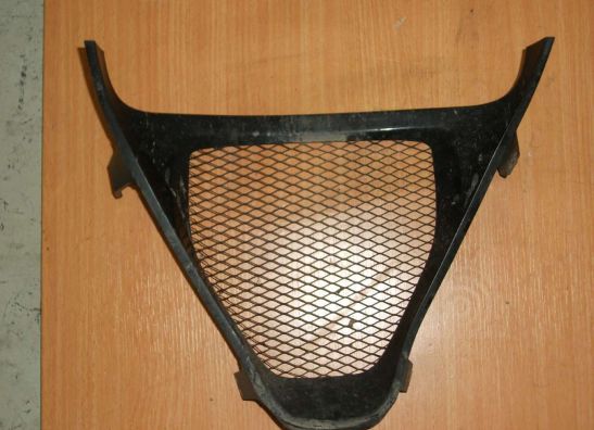 Cowl V shape under Suzuki GSX R 1000