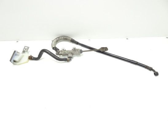 Rempomp achter Suzuki DL 650 V STROM
