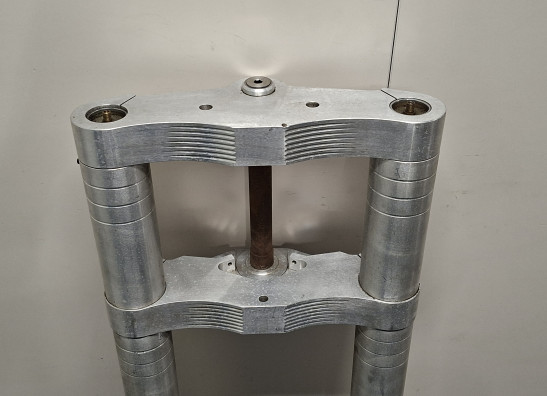 Voorpoten compleet Kawasaki VN 700  750