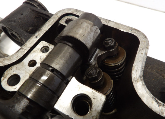 Cylinder head Honda VF 700  750 C Magna