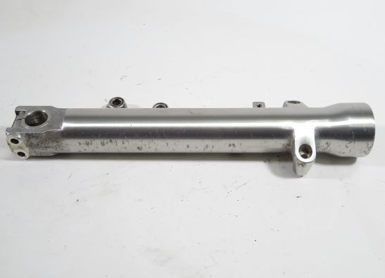 Voorpoot rechts onder Suzuki SV 650