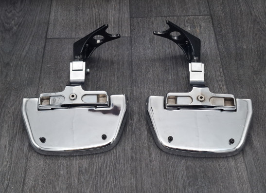 Voetsteun links Harley Davidson Softtail