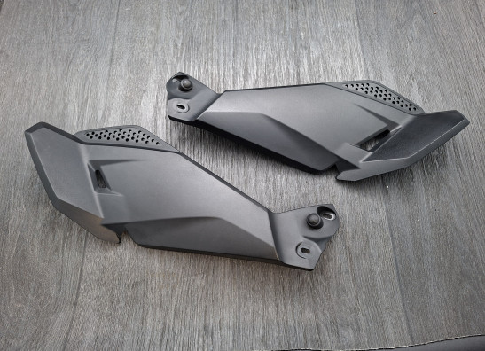 Linker zijkuip klein BMW R 1250 GS