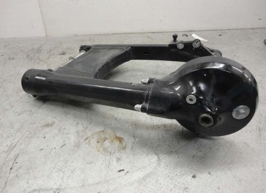 Kardan Suzuki M 1800 Intruder