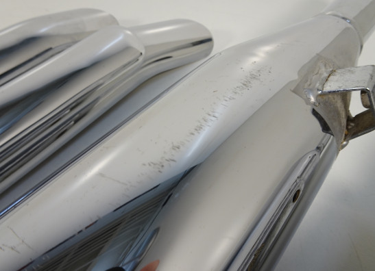 Uitlaat Triumph scrambler 900