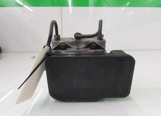 ABS pomp Honda CBF 600