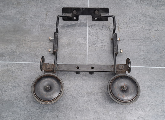 Kuipframe Triumph Trident 900