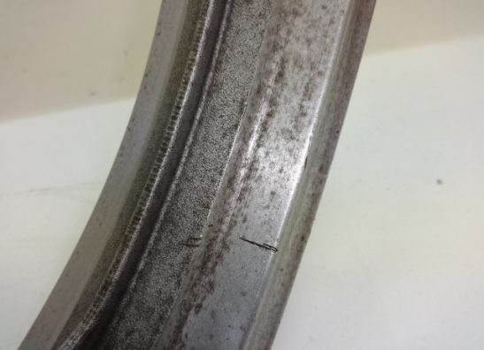 Front Wheel Honda VF 700  750 Supermagna