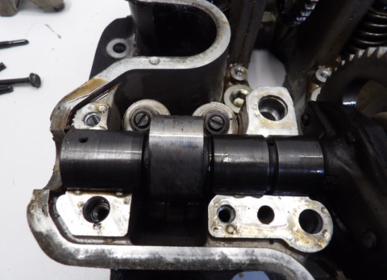 Zylinderkopf Honda VF 700  750 C Magna