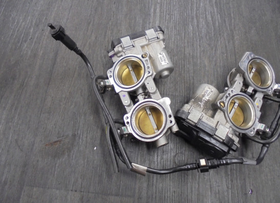 Gasklephuis Aprilia Tuono V4