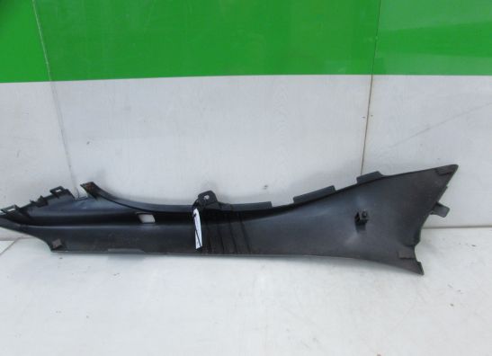 Cowl left rear Yamaha XJ 600 Diversion