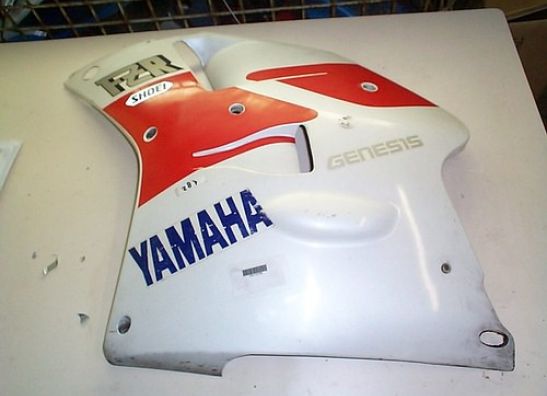 Seiten verkleidung links Yamaha FZR 1000