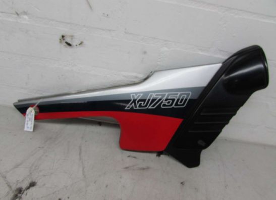 Rechter achterkant Yamaha XJ 750 