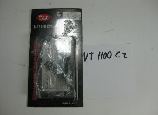 Front brake master cylinder  Honda VT 1100