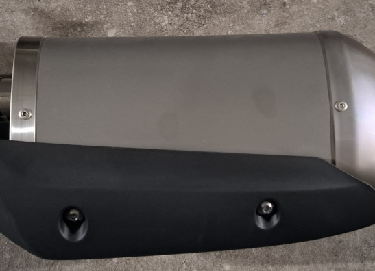 Uitlaat Yamaha YZF R1