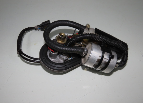 Brandstofpomp Moto Guzzi California EV