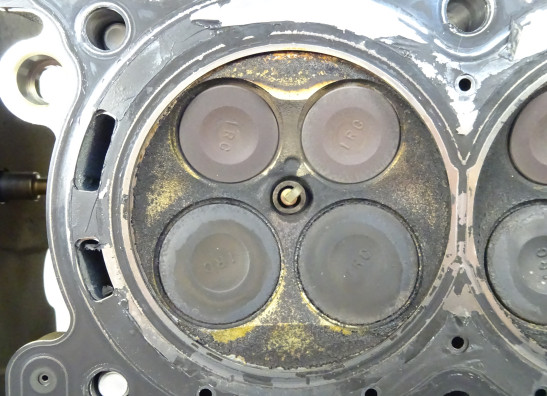 Cylinder head Yamaha MT 09