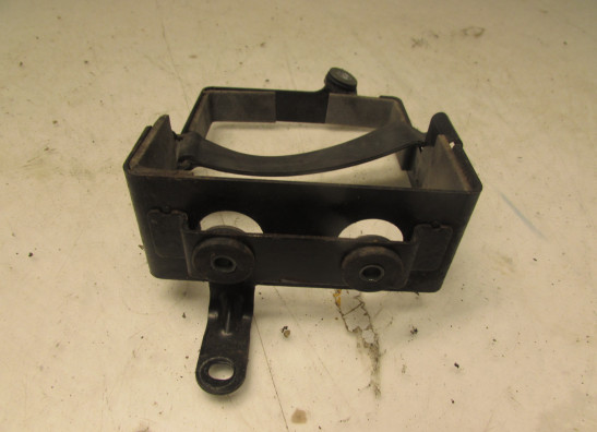 Batterie befestigung Suzuki GZ 250 Marauder