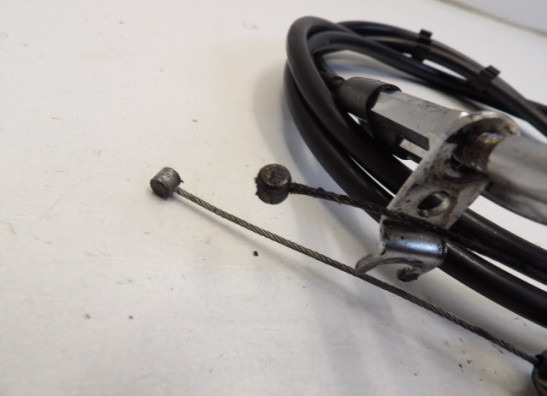 Throttle cable Suzuki VL 800