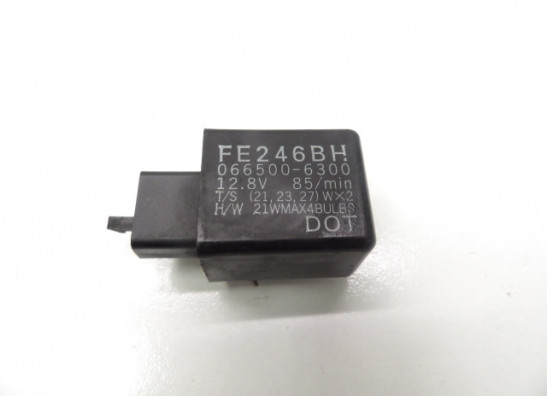 Relay Kawasaki ER 6