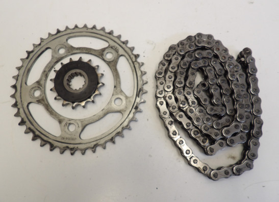 Chain and sprocket kit Honda CBR 900 RR