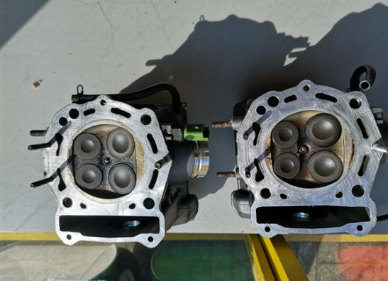 Zylinderkopf Aprilia Shiver 750