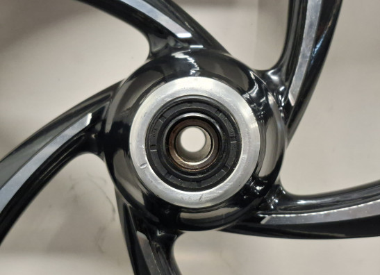 Felge vorne Victory Cross Roads 8-ball