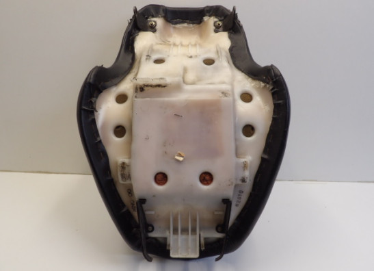 Zadel Honda VF 700  750 Supermagna