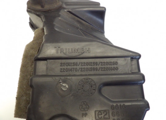 Air cleaner case Triumph Sprint ST 955