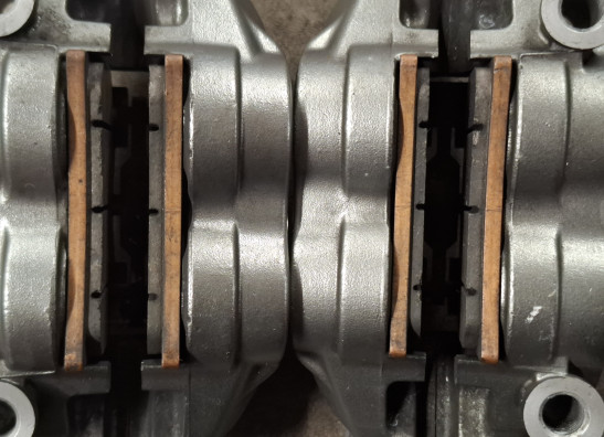 Bremssattel Bremszangen vorne KTM 790 Duke