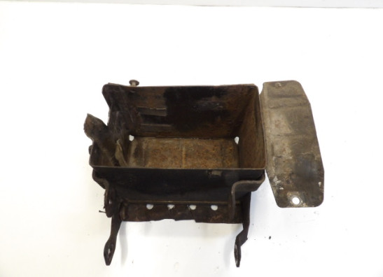 Battery holder Suzuki VS 700 Intruder