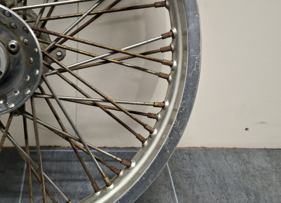 Front Wheel Suzuki VS 700 Intruder