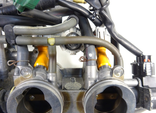 Throttle body Yamaha XJ 6 N