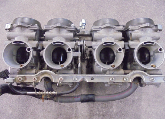Carburetor assy Honda CBR 1000 F