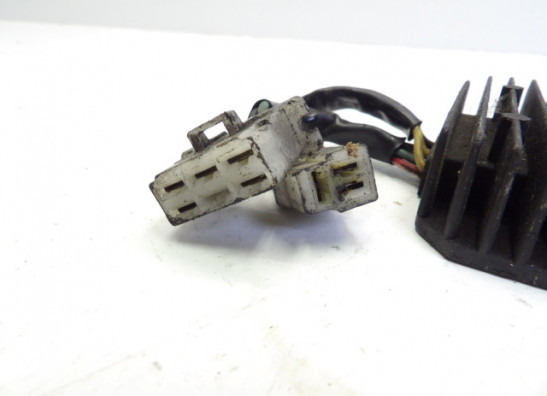 Spanningsregelaar Honda VF 1000 F