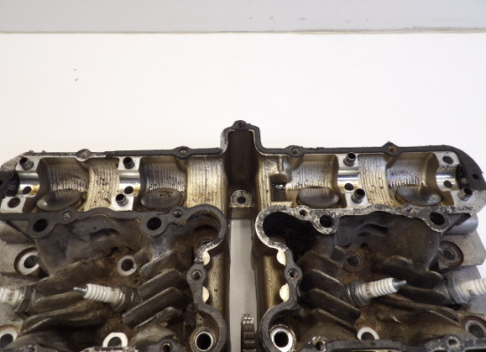 Cylinder head Kawasaki LTD 700