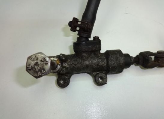 Rear brake master cylinder  Suzuki GSX F 750
