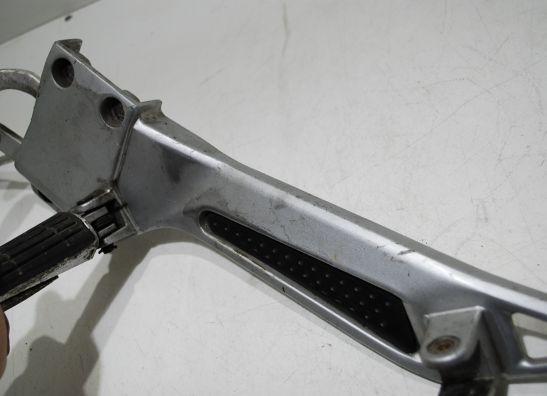 Fussrastetrager vorne links Yamaha FJR 1300